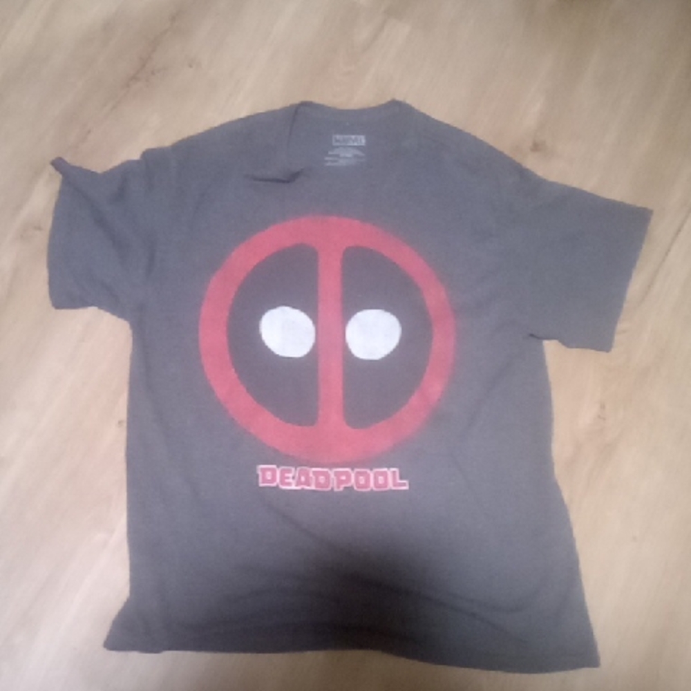 Marvel Gray Deadpool Logo T-Shirt